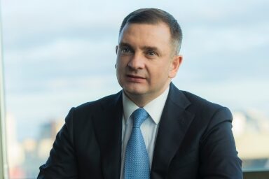 Імплементація міжнародних стандартів щодо PEP в українське законодавство
