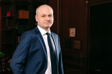 Що робити, якщо розшукує Інтерпол?