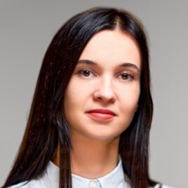 Alyona Vojczehivska (Shapka)